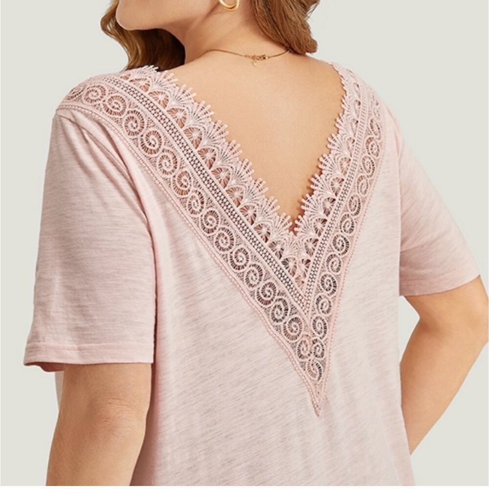 Plus Size 1X 14 16 BloomChic Cotton Lace Back cut out V Neck Casual Top